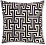 Maze - Sammetskudde, 60x60 cm - Svart