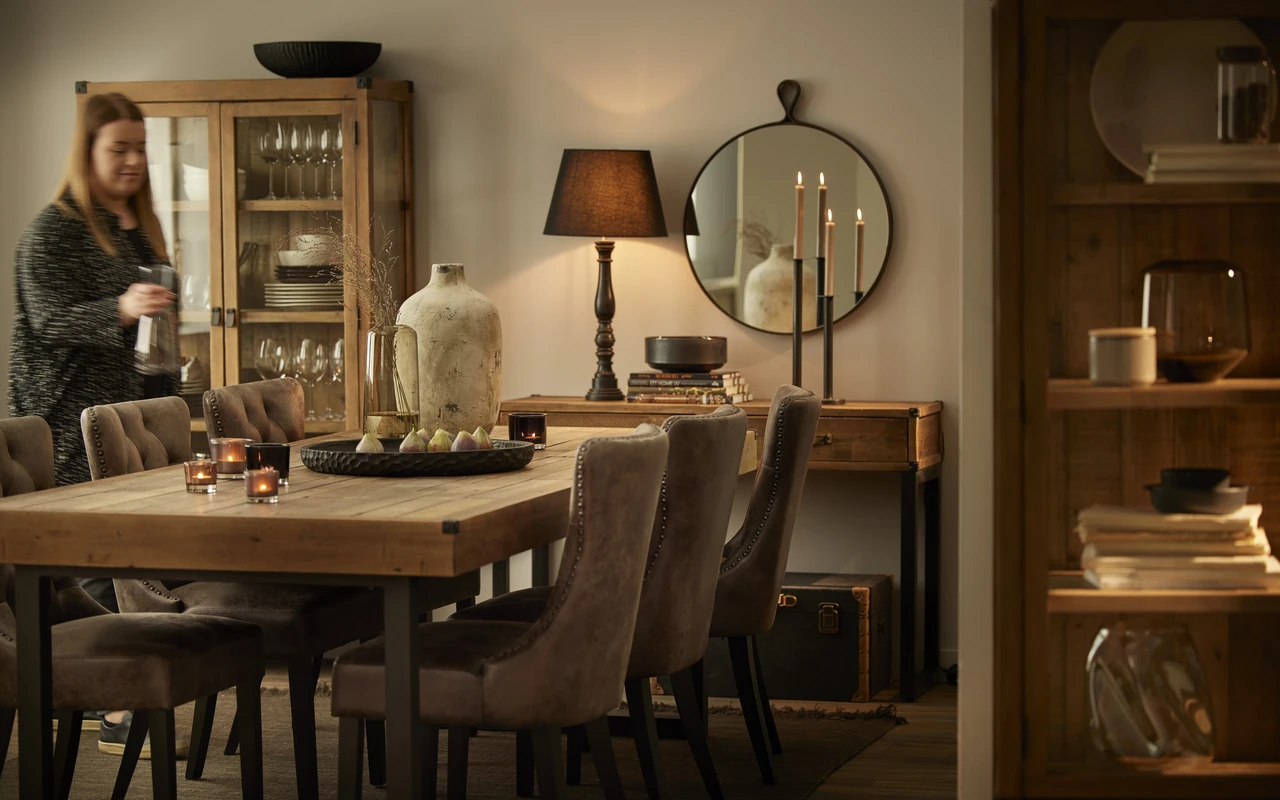 Woodenforge - Matgrupp med 4 stolar Dora - inspiration