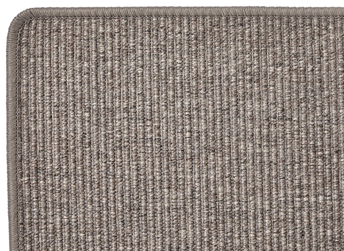 Chuck, Måttbeställd matta, langetterad kant