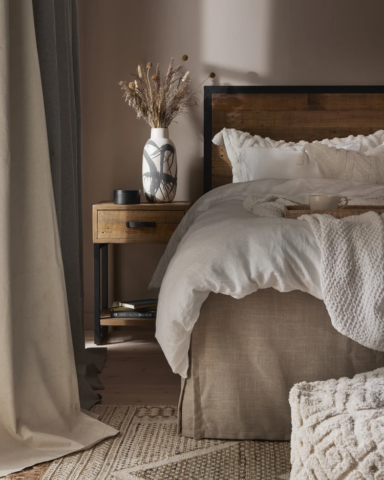 Woodenforge - Sängbord, B 48, H 70 cm - inspiration