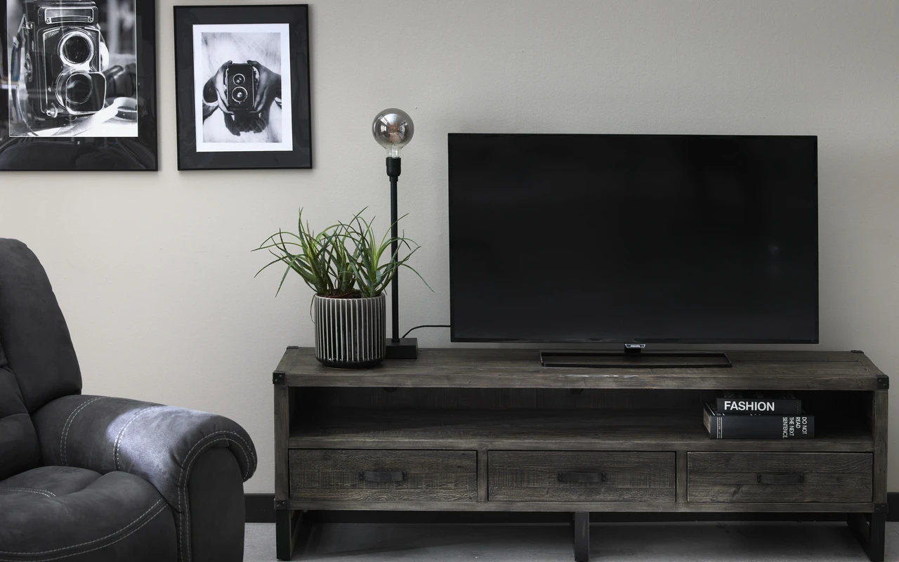 Woodenforge - Tv-bänk, 175x45x55 cm - inspiration