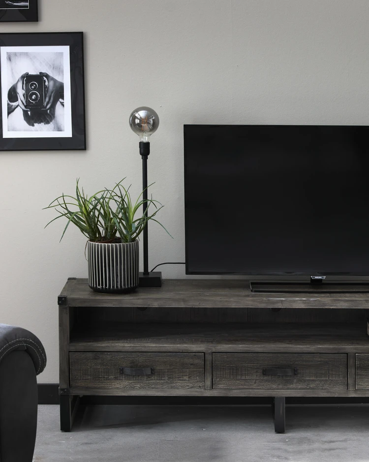 Woodenforge - Tv-bänk, B 175 cm - inspiration