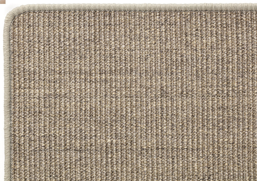 Pluto - Måttbeställd matta, langetterad kant - Beige