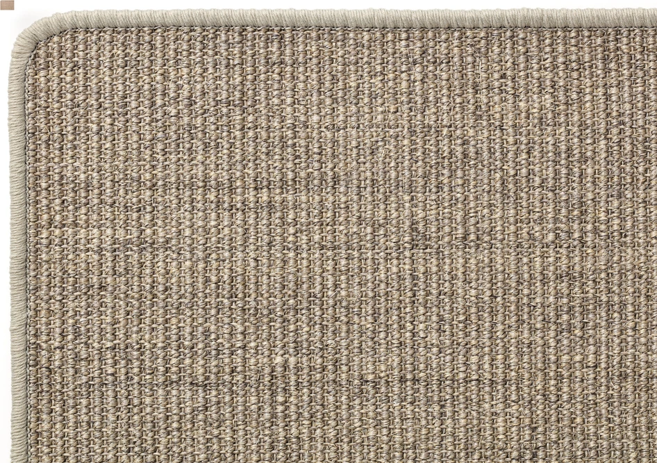 Pluto - Måttbeställd matta sand, langetterad kant. Pris/Kvm - Beige