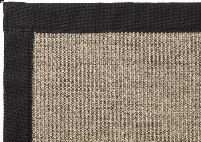 Pluto, Måttbeställd matta sand, bandad kant. Pris/Kvm