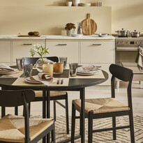 City - Matgrupp med 4 stolar Ida - inspiration