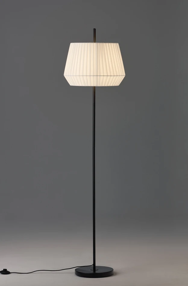 Hedvig - Golvlampa, H162 cm - Vit