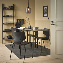 Uppsala - Matgrupp med 2 stolar Pyret - inspiration