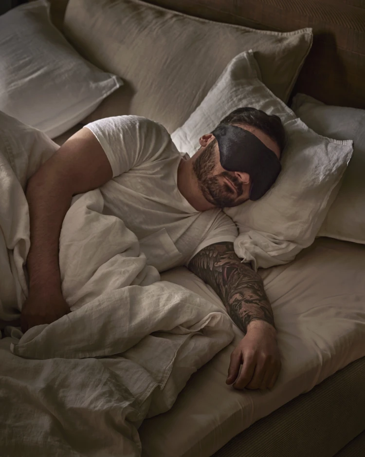 Kontur eye mask - Sovmask - inspiration