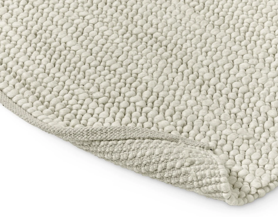 Nadia - Ullmatta - Vit