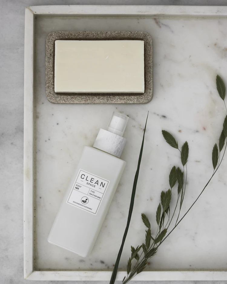 Clean Space - Rumspray, doft Rain, 148 ml - inspiration