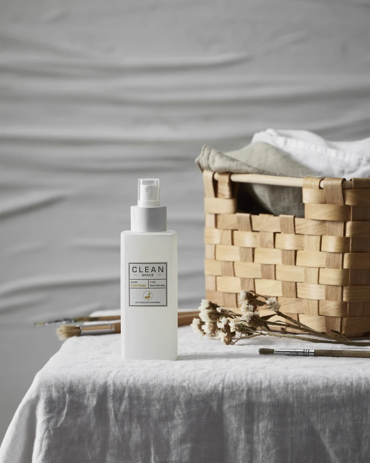 Clean Space - Rumspray, doft Fresh Linen, 148 ml - inspiration