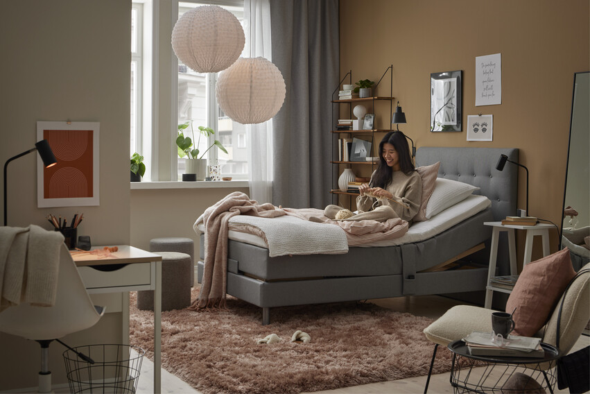 Roma Family - Ställbar säng, enkelsäng med bäddmadrass och sänggavel slät, B 90-120 - inspiration