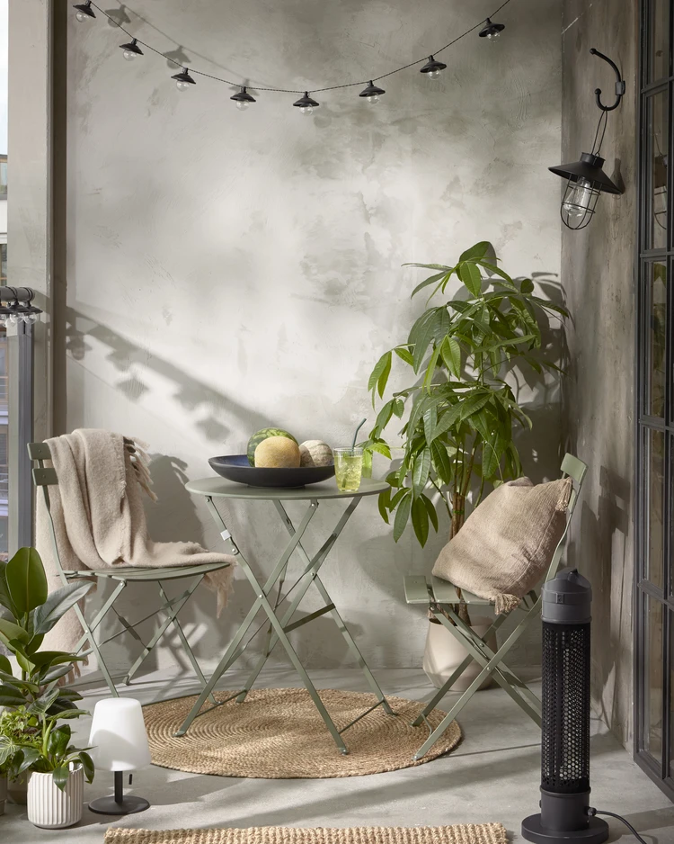 Barista - Utegrupp med bord och 2 stolar - inspiration