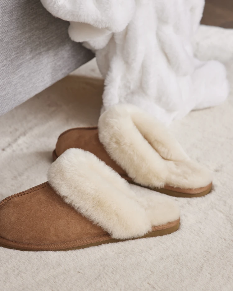 Trysil - Tofflor i fårskinn, Strl. 44-45 - inspiration