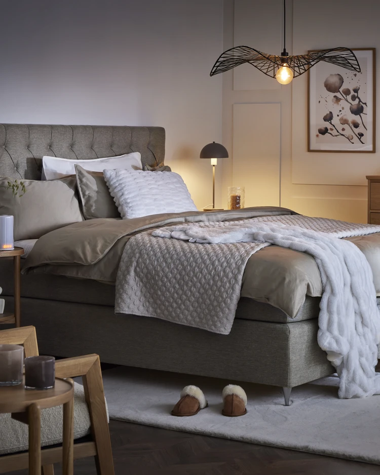 Särö - Kontinentalsäng, dubbelsäng med bäddmadrass Särö - inspiration