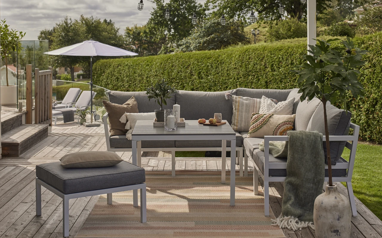 Maxime - Utesoffa med bord L 90 cm - inspiration