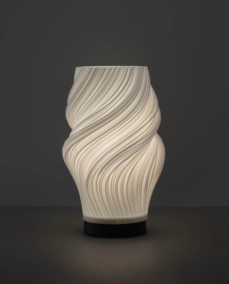 Anora - Bordslampa, H29 Ø18 cm - Vit
