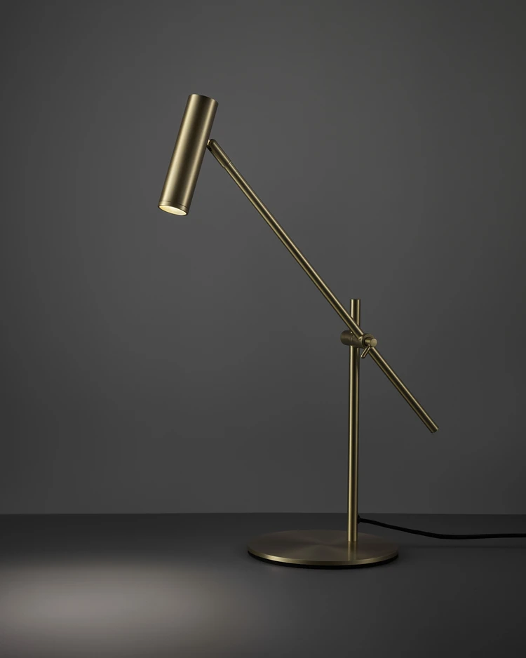 Storm - Bordslampa, H55 B18 cm - inspiration