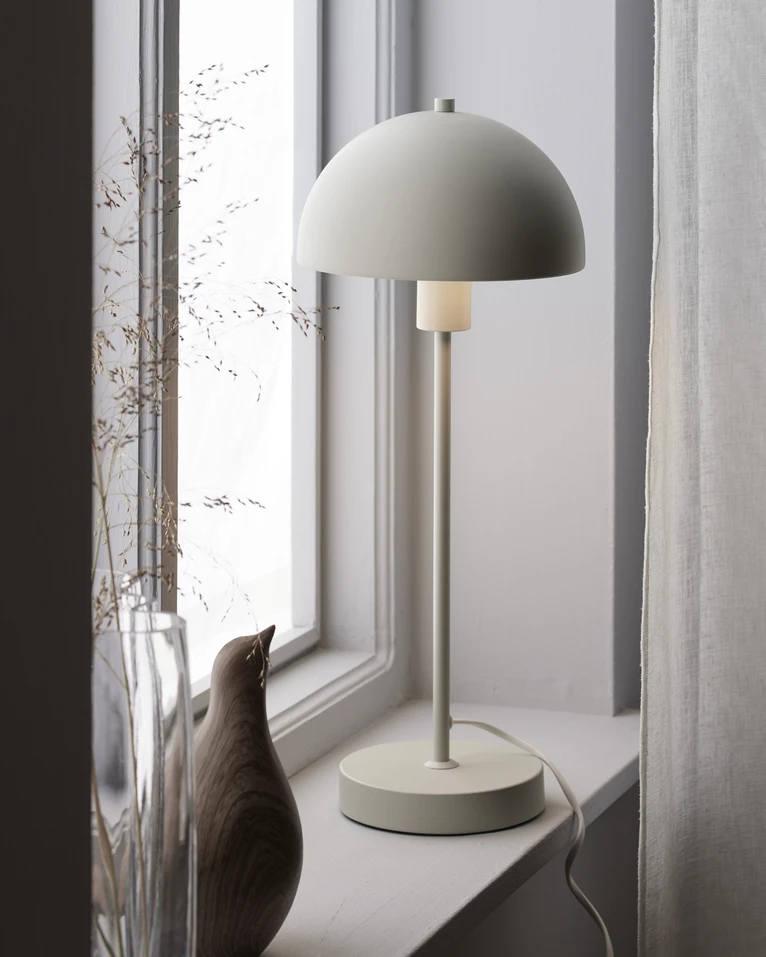Vienda, Bordslampa, H47,5 Ø19,5 cm