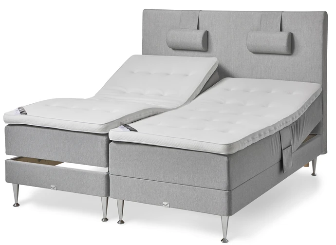 Väderö, Ställbar säng, dubbelsäng med bäddmadrass och sänggavel slät