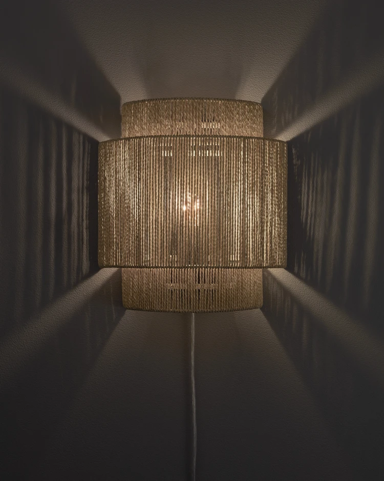 Tross - Vägglampa, H30 L27 cm - inspiration