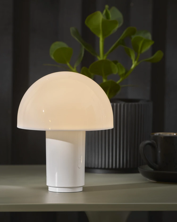 Estrid - Portabel bordslampa, H23 Ø18 cm - inspiration