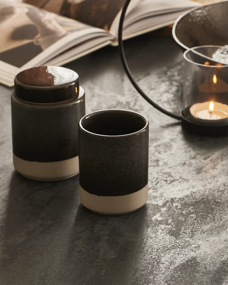 Alve, Tandborstmugg, H 10 Ø 8 cm