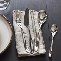 Julie - Bestickset, 24 delar - inspiration