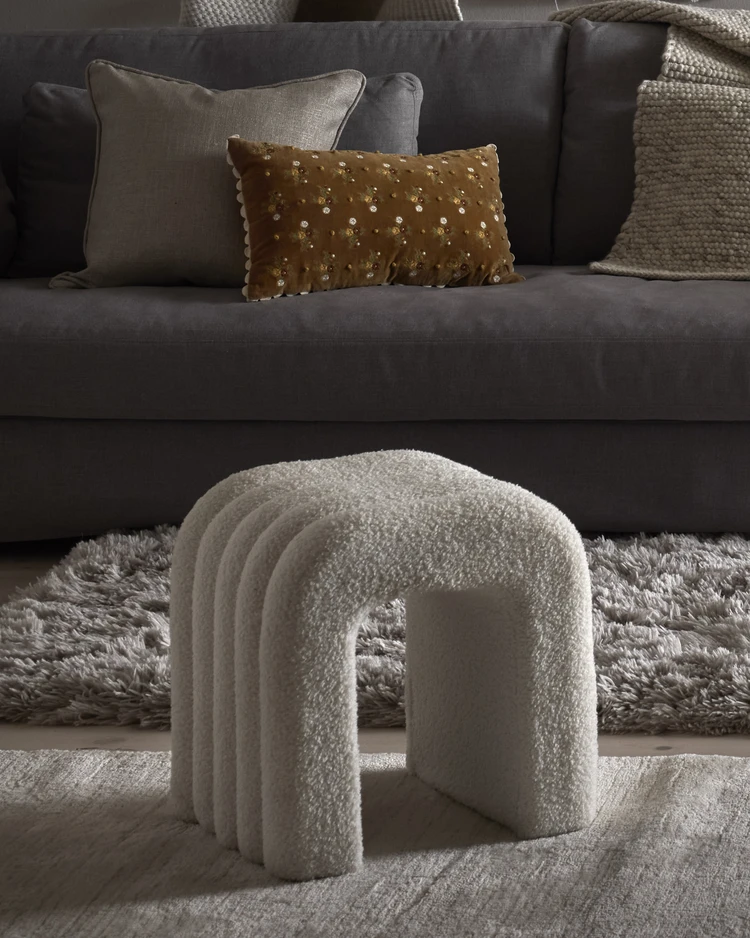 Bibbi - Pall, B41 D35 H42 cm - inspiration