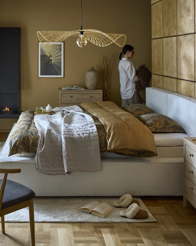 Delux Sign - Sängram inkl. gavel med resårkassett Delux Sense och bäddmadrass Sense, dubbelsäng, bäddmått 180 cm - inspiration