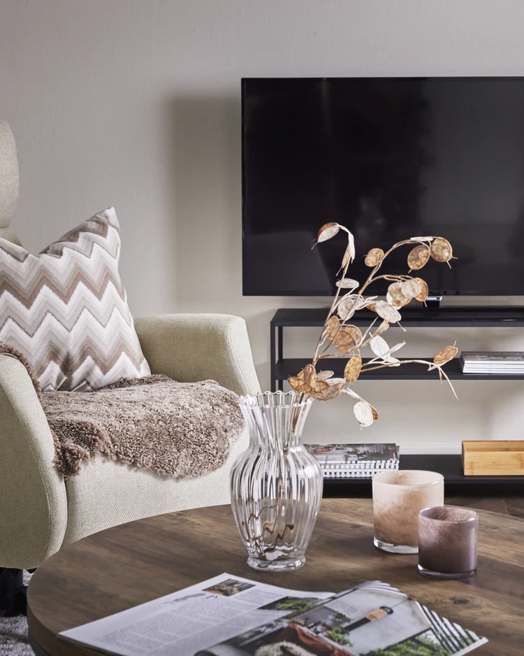 Milio - Tv-bänk, 90x30x50 cm - inspiration