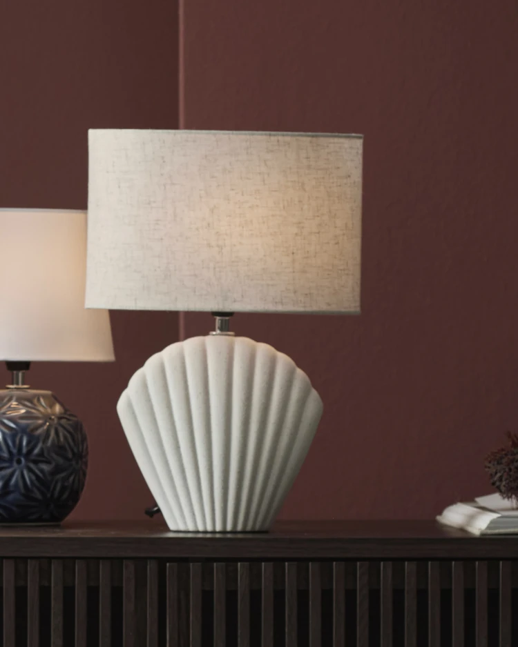 Ariel - Bordslampa, H35,5 B15 cm - inspiration