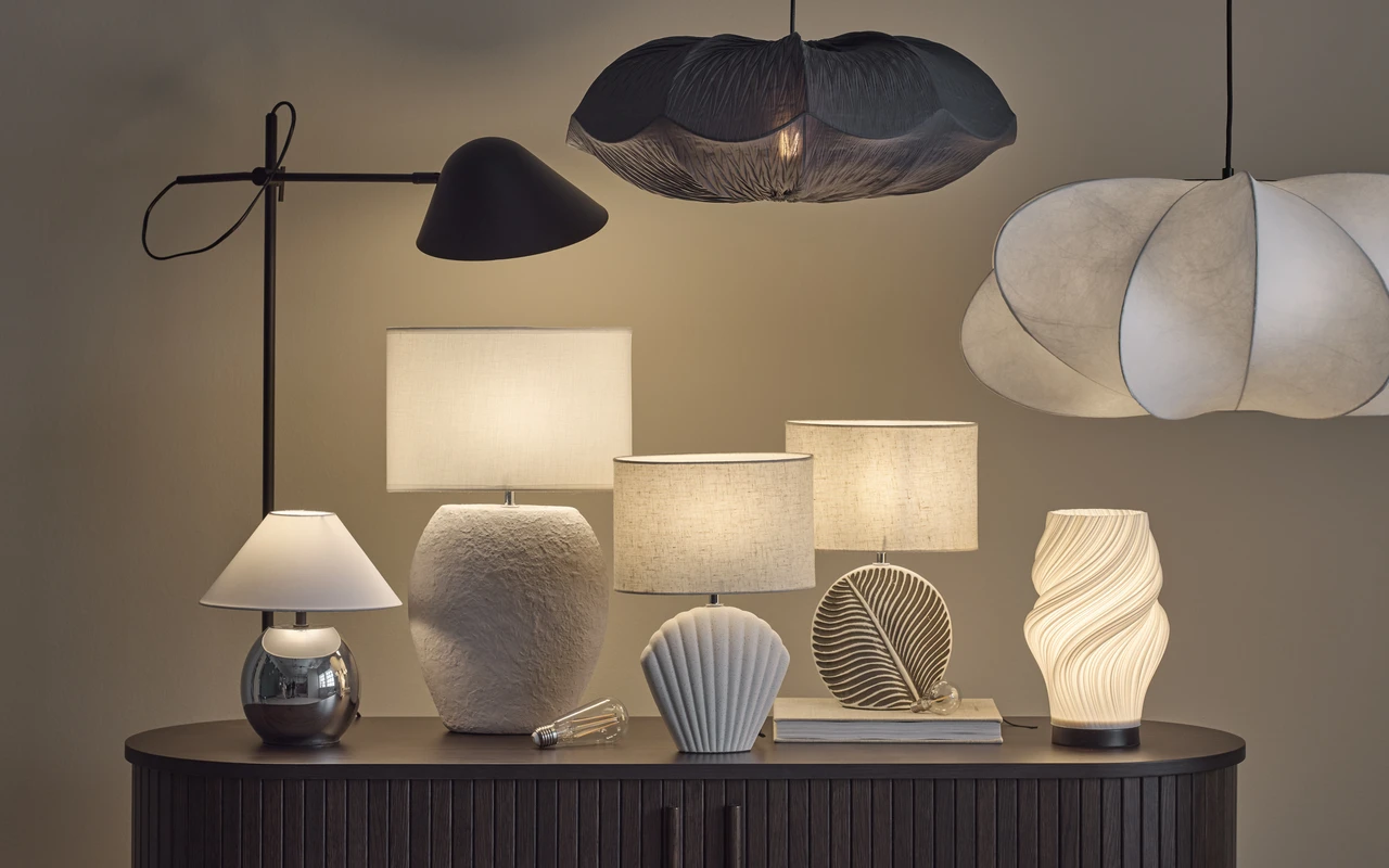 Ariel - Bordslampa, H35,5 B15 cm - inspiration