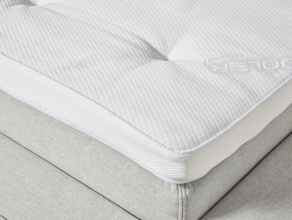Delux Sign - Sängram inkl. gavel med resårkassett Delux Sense och bäddmadrass Cool Comf, enkelsäng, bäddmått 120 cm - Beige