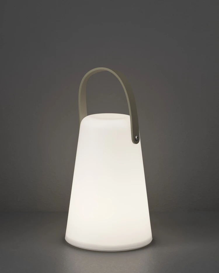 Eli - LED-lampa, H20,5 Ø14 cm - inspiration