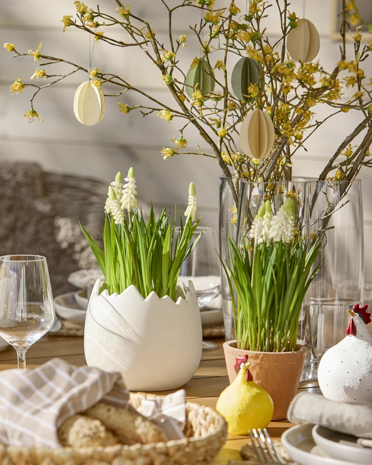 Maj - Konstväxt i kruka, H 24 Ø 14 cm - inspiration