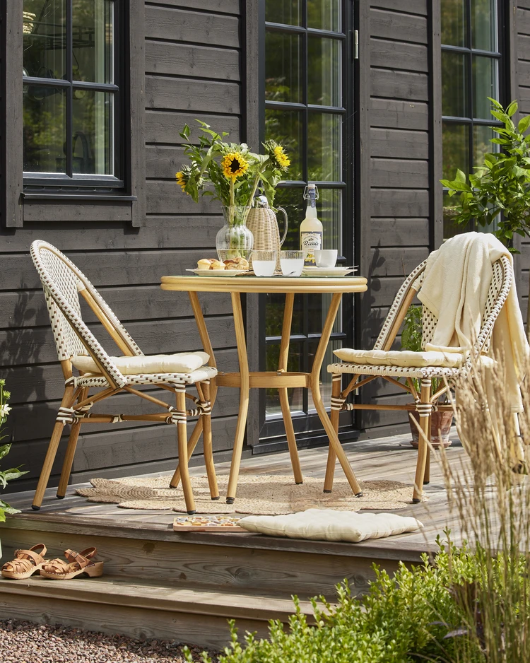 Campino - Utegrupp med bord och 2 stolar - inspiration