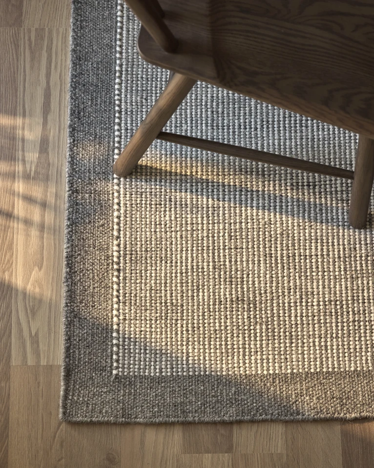 Varenna, Ullmatta, flatvävd 170x240 cm