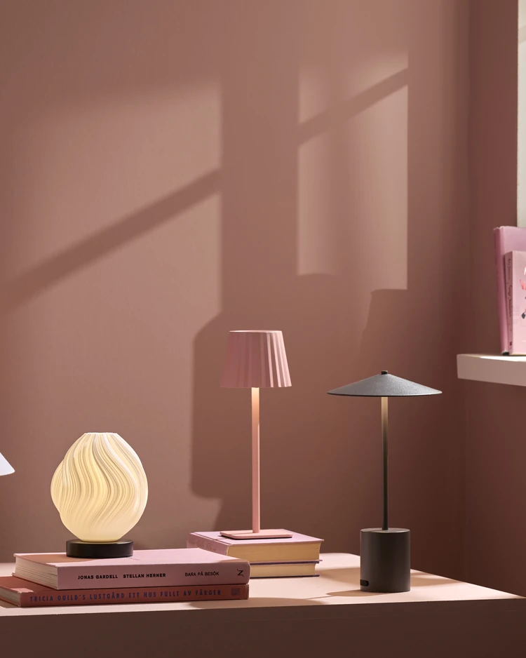 Bingo - Bordslampa, H28 Ø25 cm - inspiration