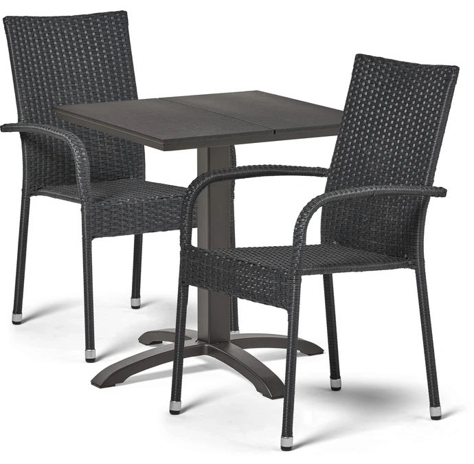 Village, Utegrupp med bord och 2 karmstolar