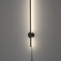 Line - Vägglampa, H62 Ø7 cm - inspiration