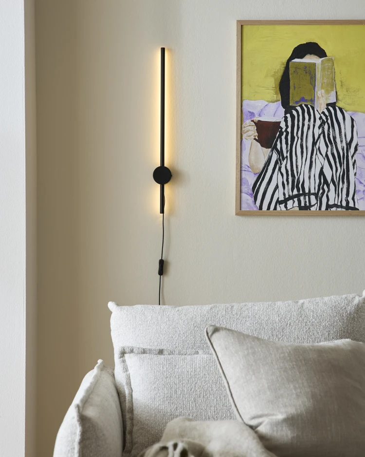 Line - Vägglampa, H62 Ø7 cm - inspiration