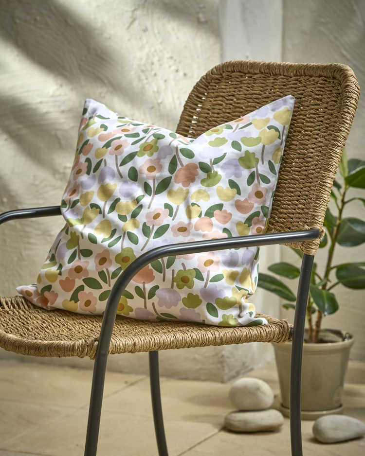 Petite Fleur - Kuddfodral, 50x50 cm - inspiration