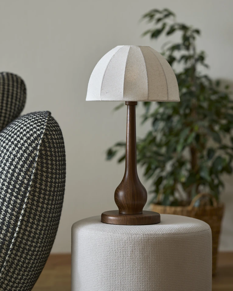 Merci, Bordslampa, H48 Ø25 cm