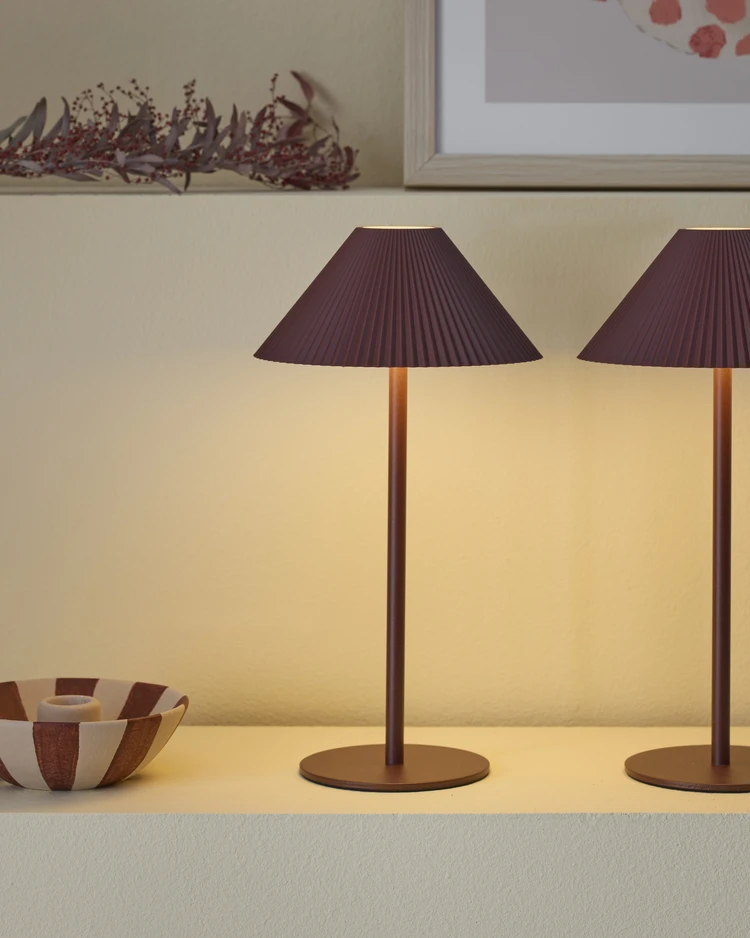 Ivy - Portabel bordslampa H28 Ø14,5 cm - inspiration