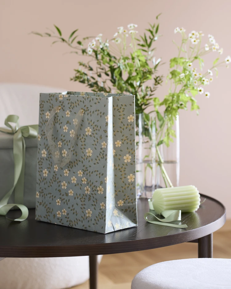 Gåva - Presentpåse, L 25 B 12 H 33 cm - inspiration