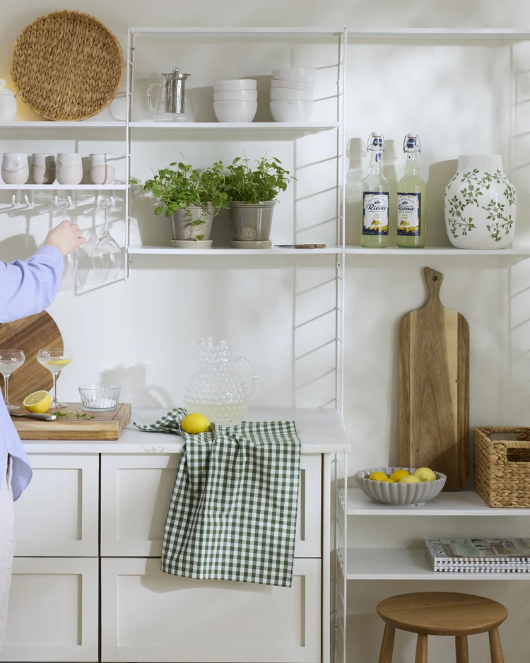 Wera - Vägghylla byggbar med 3 hyllplan varav 1 med spjut/hängare, 60x18x69,4 cm - inspiration