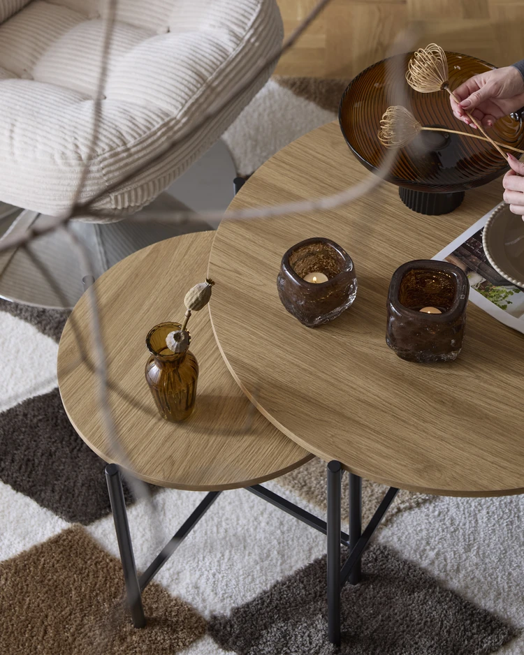 Shape - Satsbord, H44 Ø 50/ H47 Ø 80 cm - inspiration