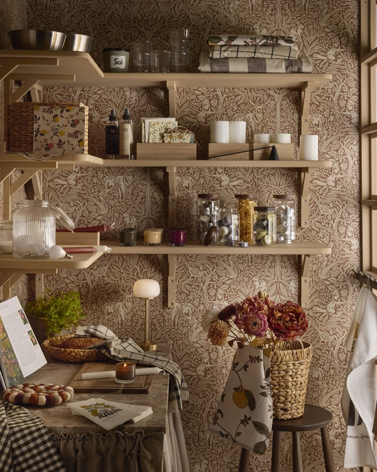 Lisa - Portabel bordslampa H28 Ø10,5 cm - inspiration